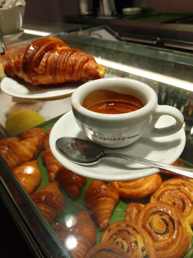Monti Luxury Hotel Rome Luaran gambar