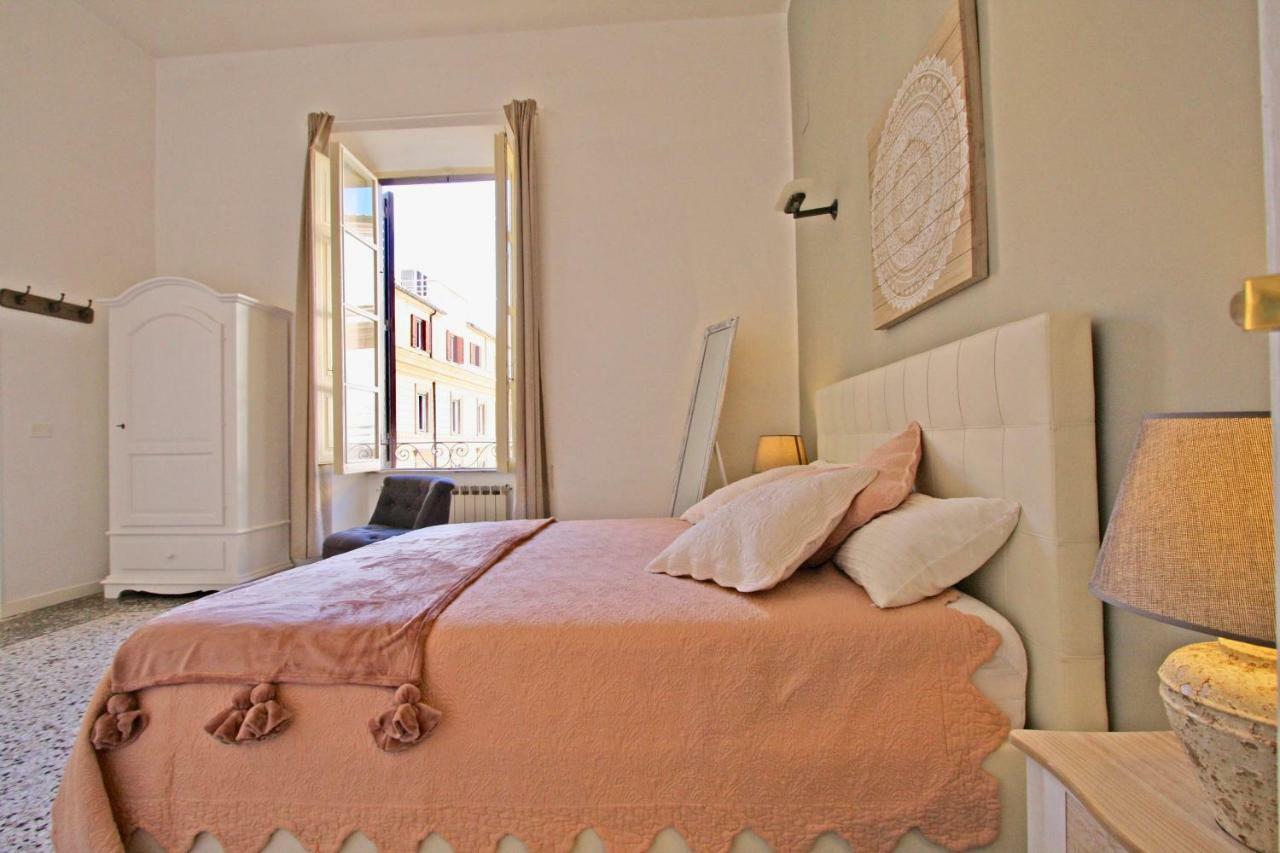 Monti Luxury Hotel Rome Luaran gambar